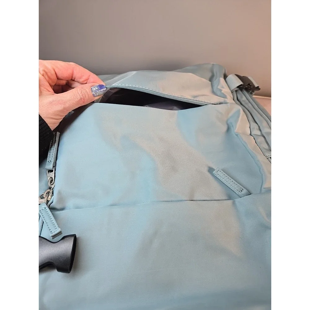 COMPUTER BACKPACK TSA APPROVED TRAVEL HIKING SPORTS WATERPROOF SEAFOAM GREEN NEW